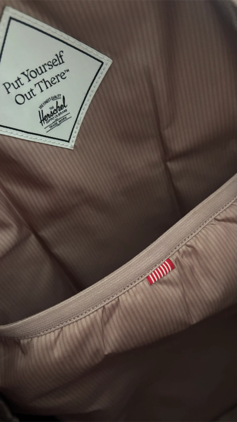Herschel Pink Backpack - photo 5