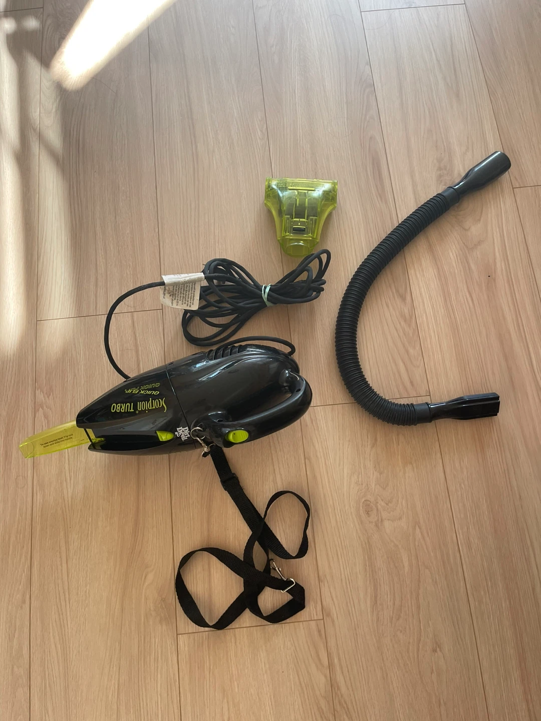 Dirt Devil Scorpion Turbo Handheld Vacuum