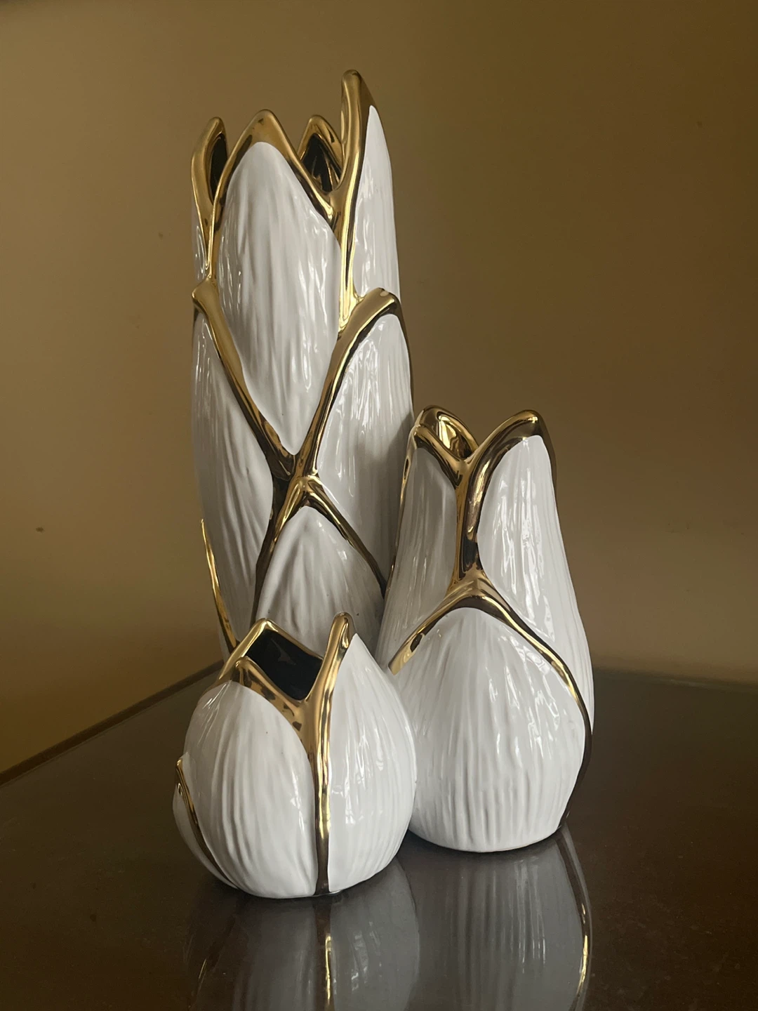 Set of Three White and Gold Ceramic Vases - photo 5