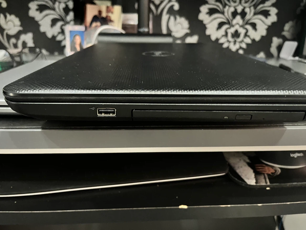 Dell Laptop Inspirion 3537 - photo 3