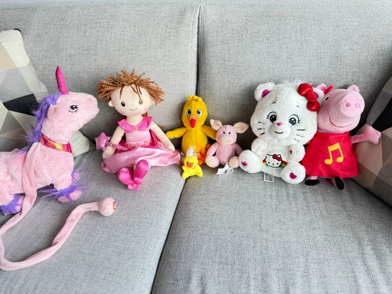 Kids toys like new, very clean home! Pets/ smoke free