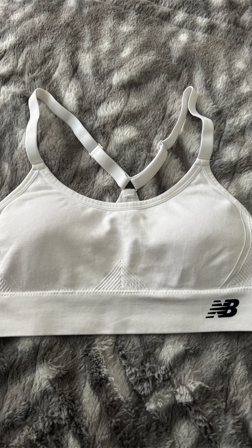New Balance White Sports Bra size M