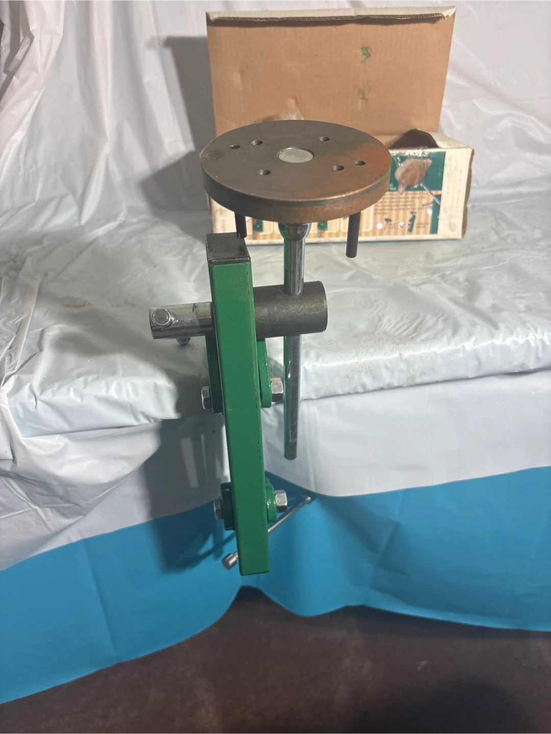 Carver's Vise with Mounting Plate - photo 5