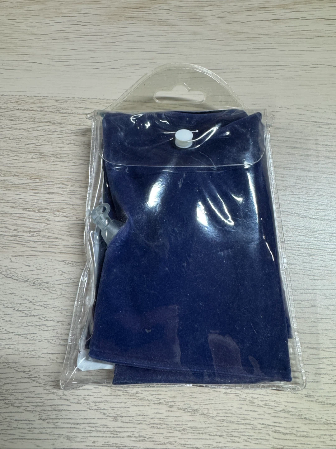 Inflatable Neck Rest Pillow - photo 2