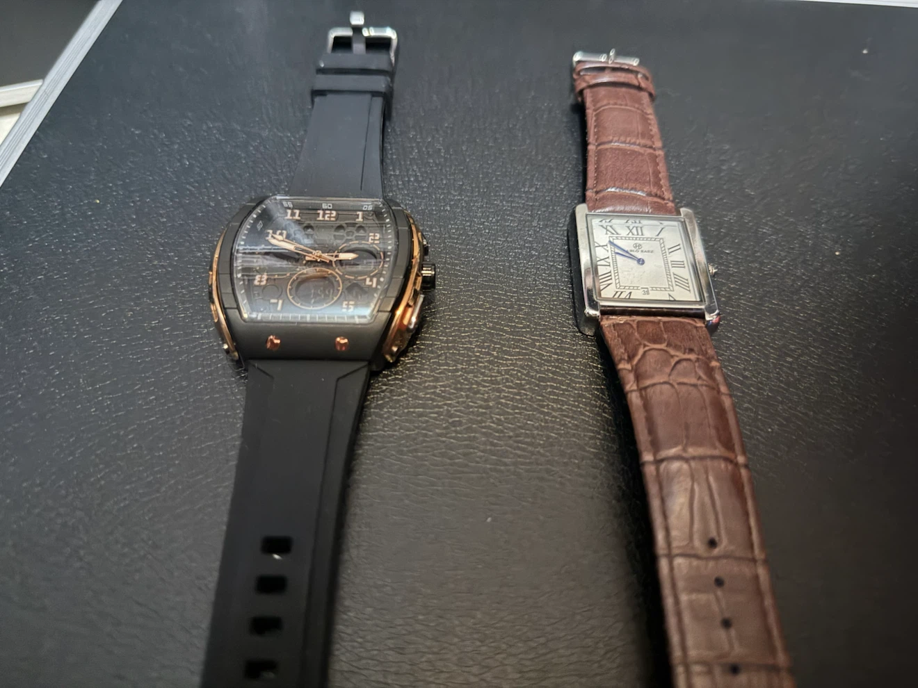Two Watches: Black Rubber Strap & Brown Leather Strap - photo 2