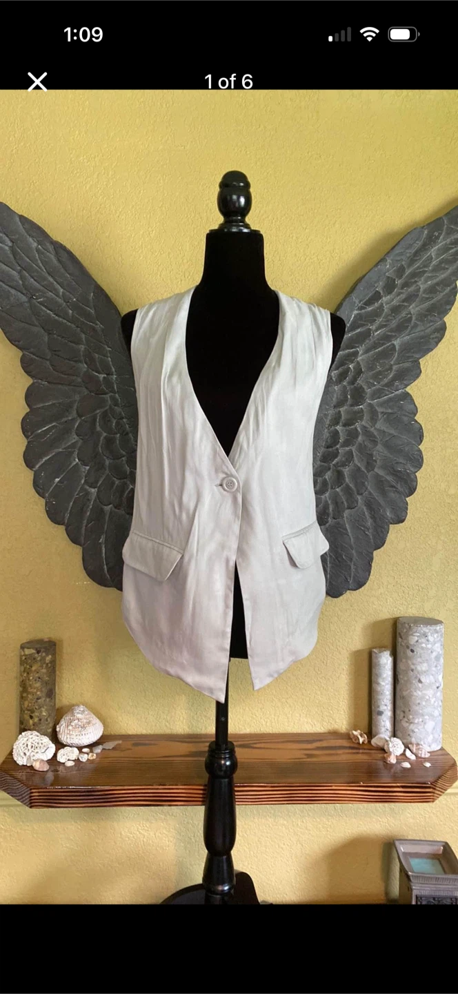 Charlotte Russe Dress Top Vest With Twist Back