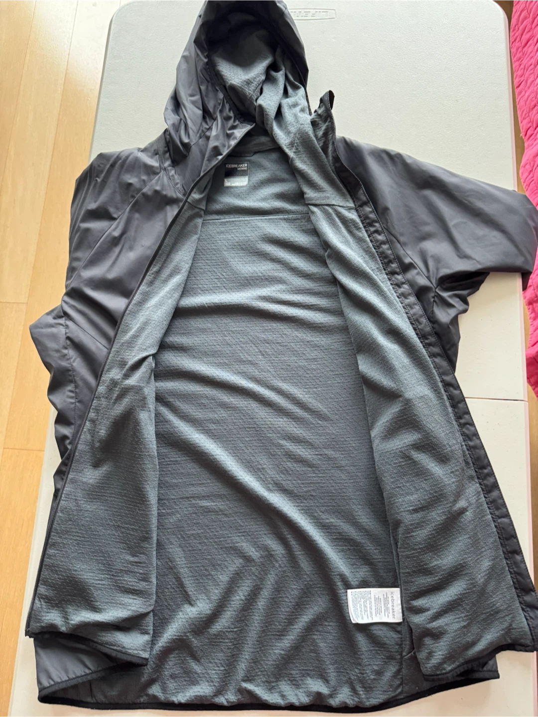 ICEBREAKER JACKET Coriolis II Hood Pockets Windbreaker Paid $400