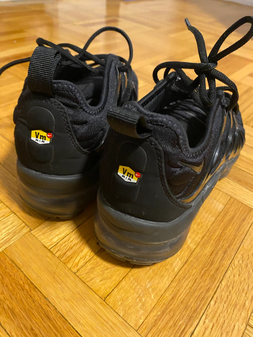 Black Nike Air VMs - photo 3