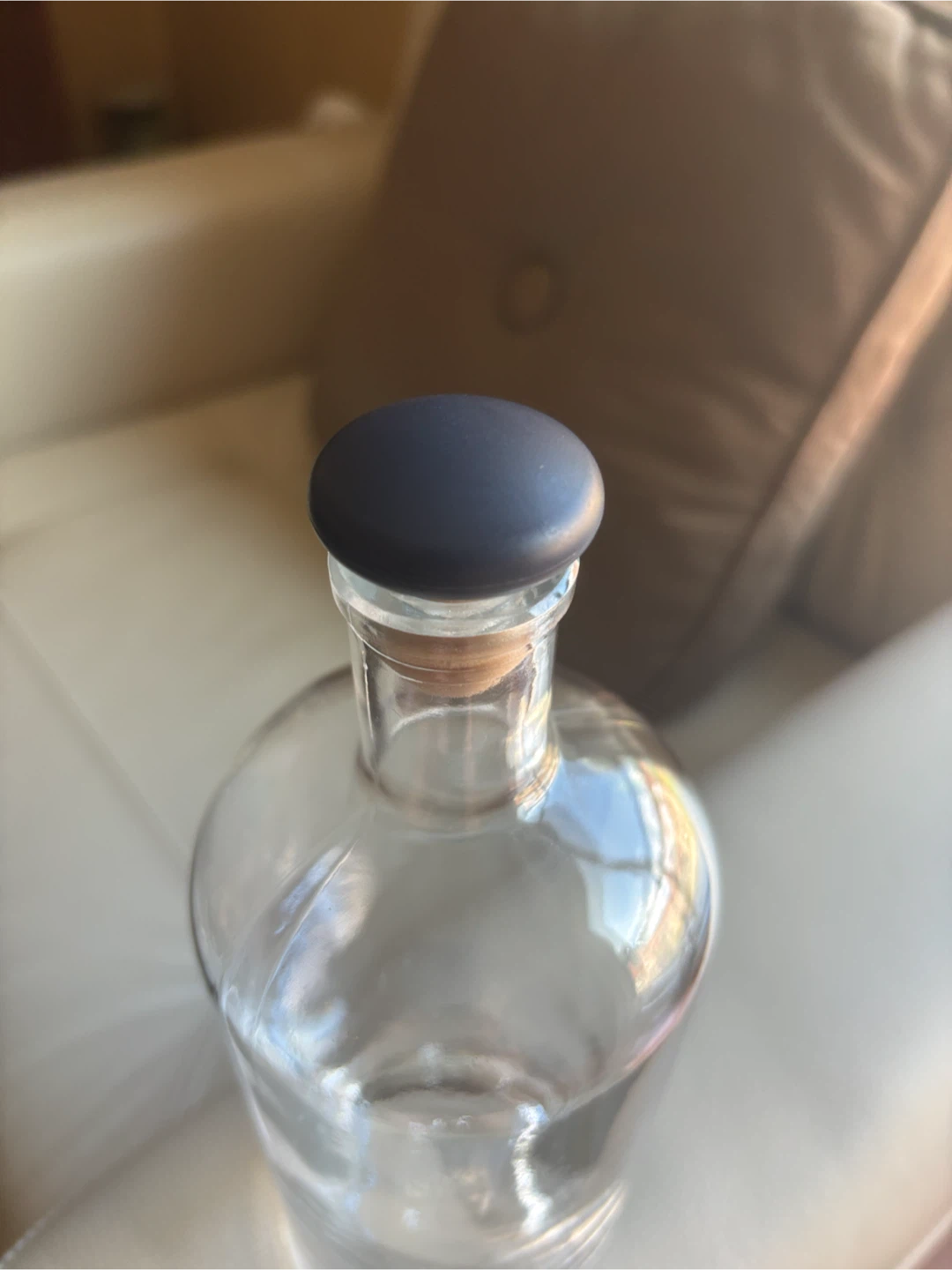 Glass Bottle with brown Stopper 750 ml - photo 4