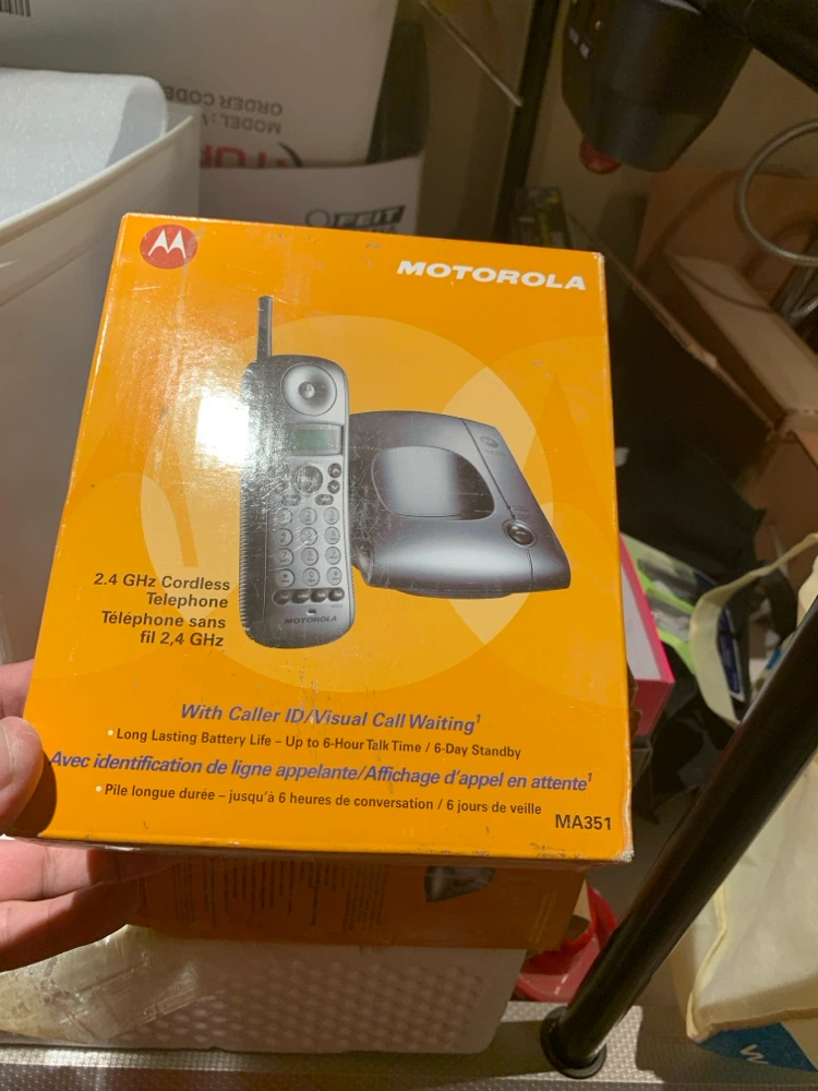 Motorola 2.4 GHz Cordless Telephone  MA351 - photo 3
