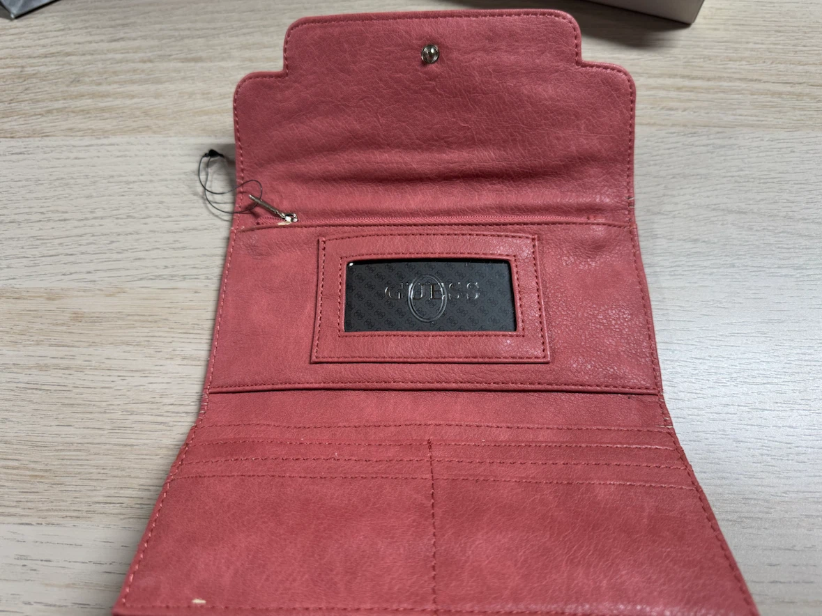 Guess Wallet - Pink - photo 4