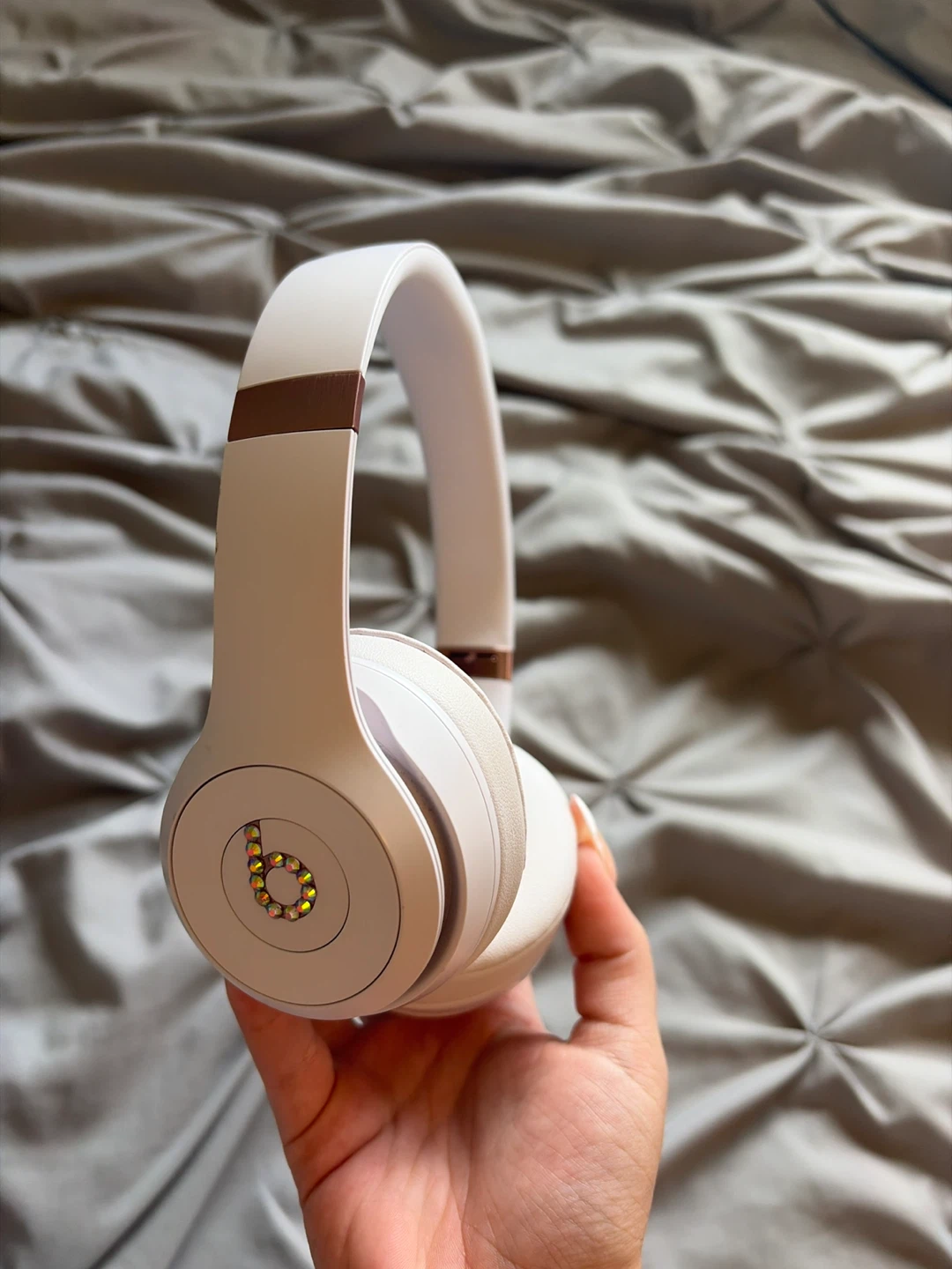 Beats Solo Headphones - White and Rose Gold