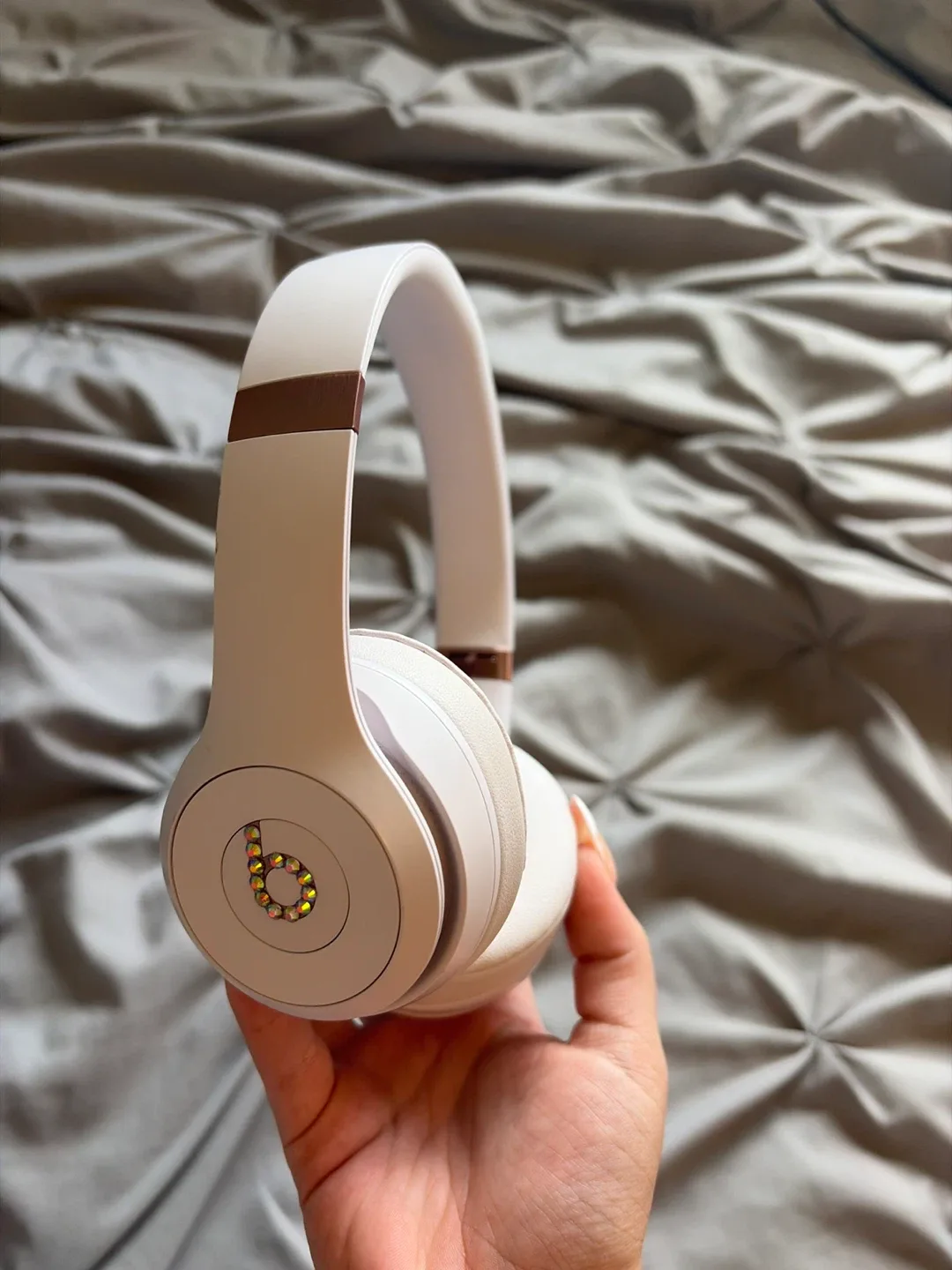 Beats Solo Headphones - White and Rose Gold