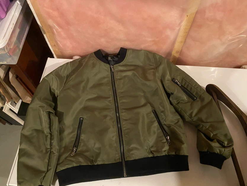 Forever 21 Olive Green Bomber Jacket - photo 3