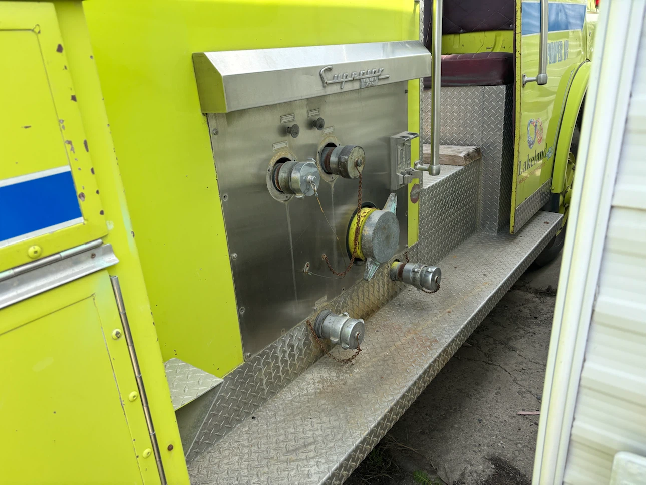 1979 FIRE PUMP TRUCK - photo 5