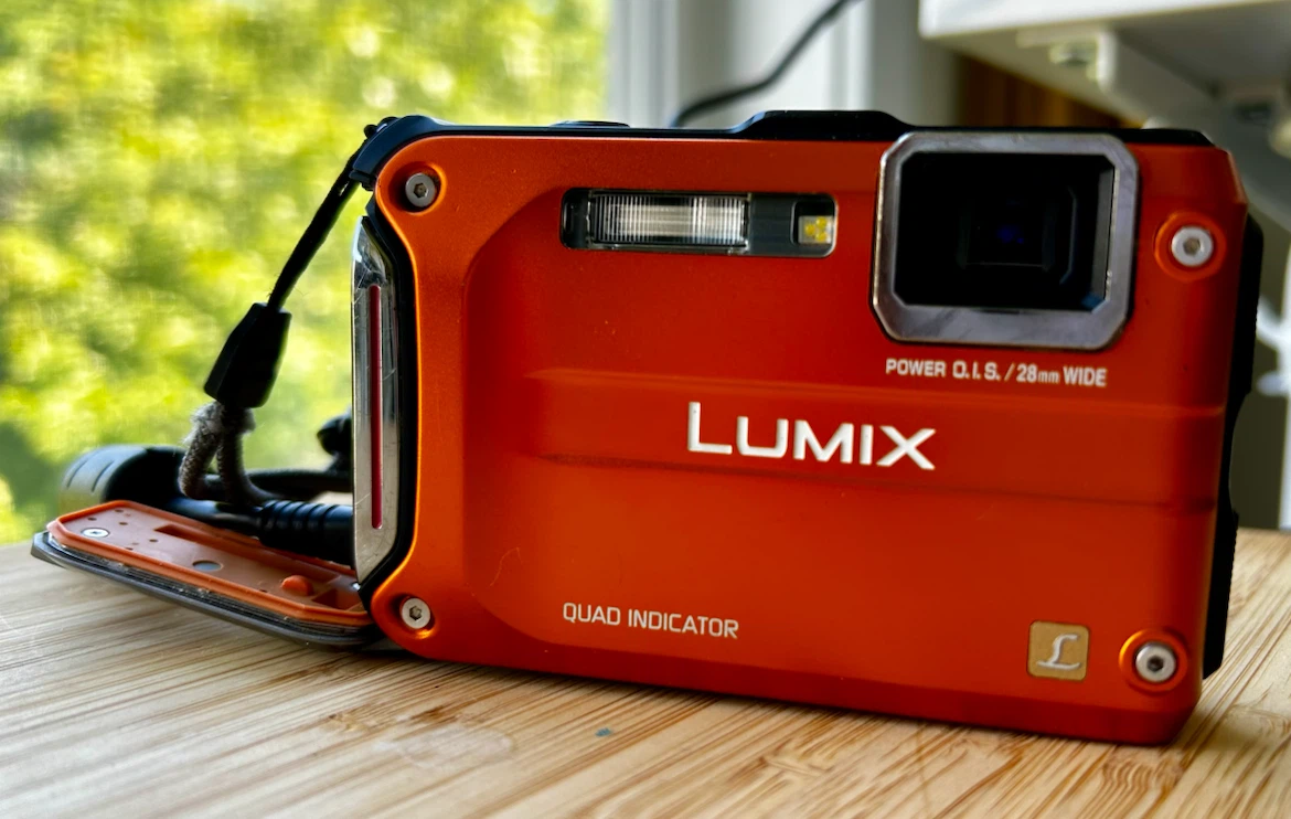 Panasonic Lumix DMC-TS4 Camera - Waterproof, Freezeproof