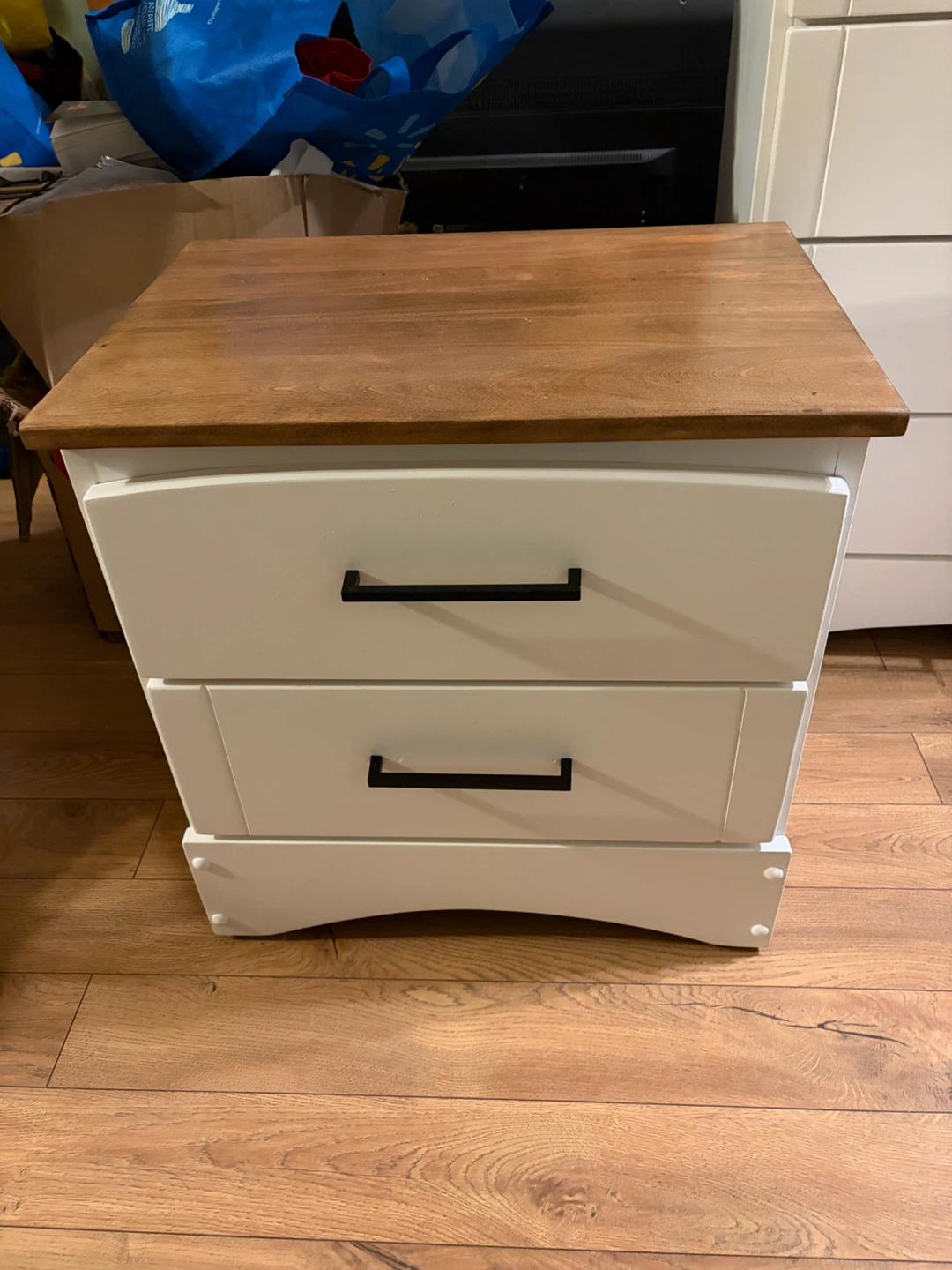 Bedroom Dresser Set - Nightstand, Tall Chest, Dresser - photo 3
