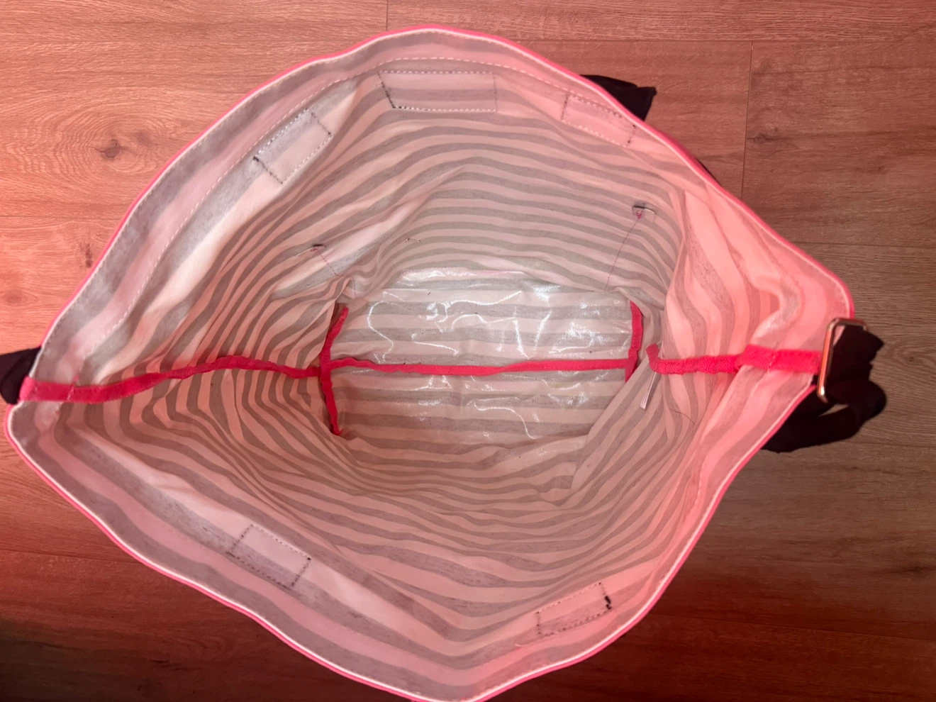 Victoria's Secret Striped Tote Bag - photo 2