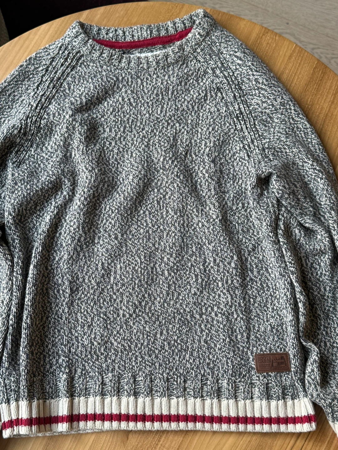 Roots Cabin Sweater XS