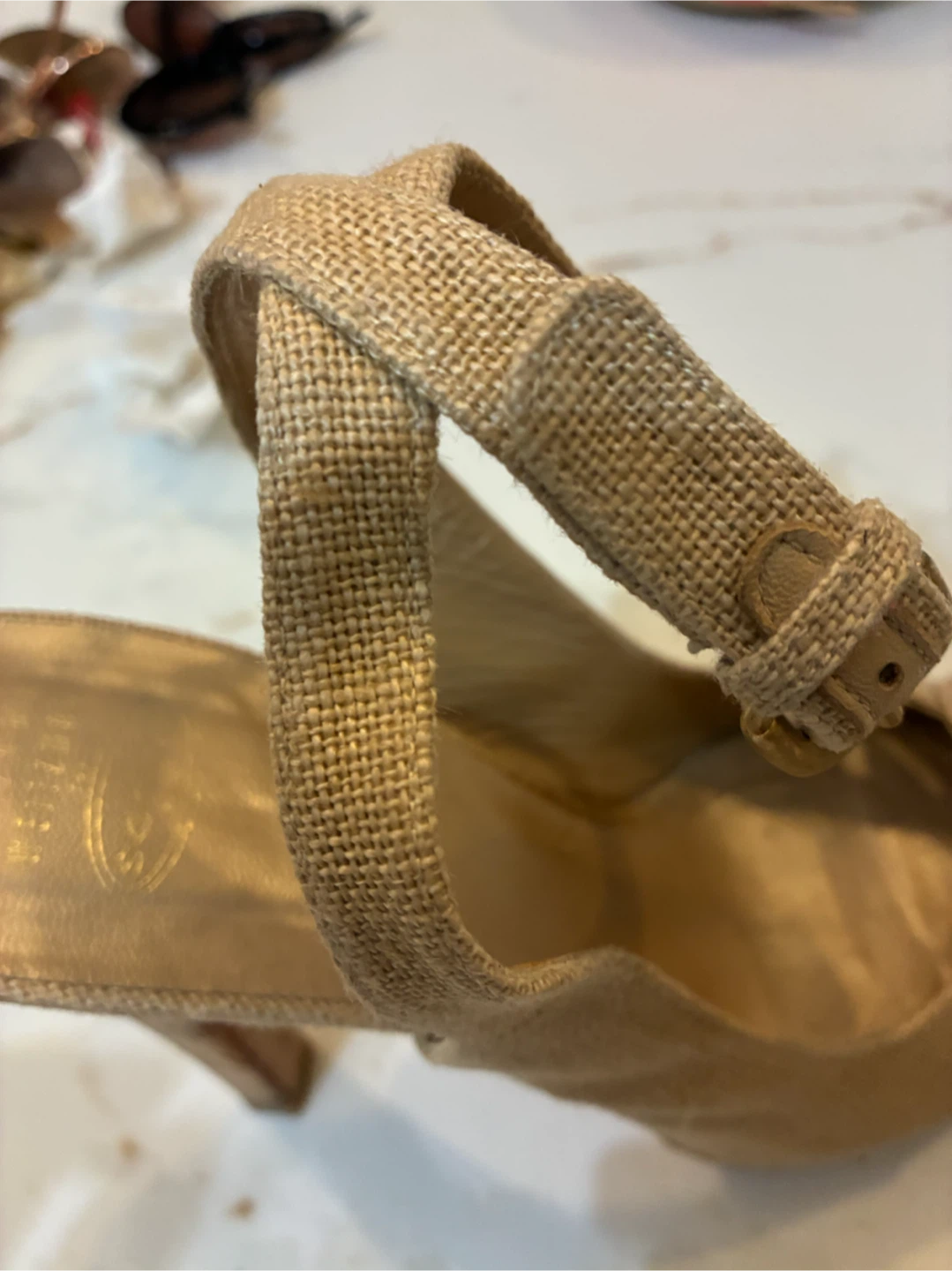 Stuart Weitzman Size 9 Tan Woven 5.5” Cork Wedge Sandals - photo 5