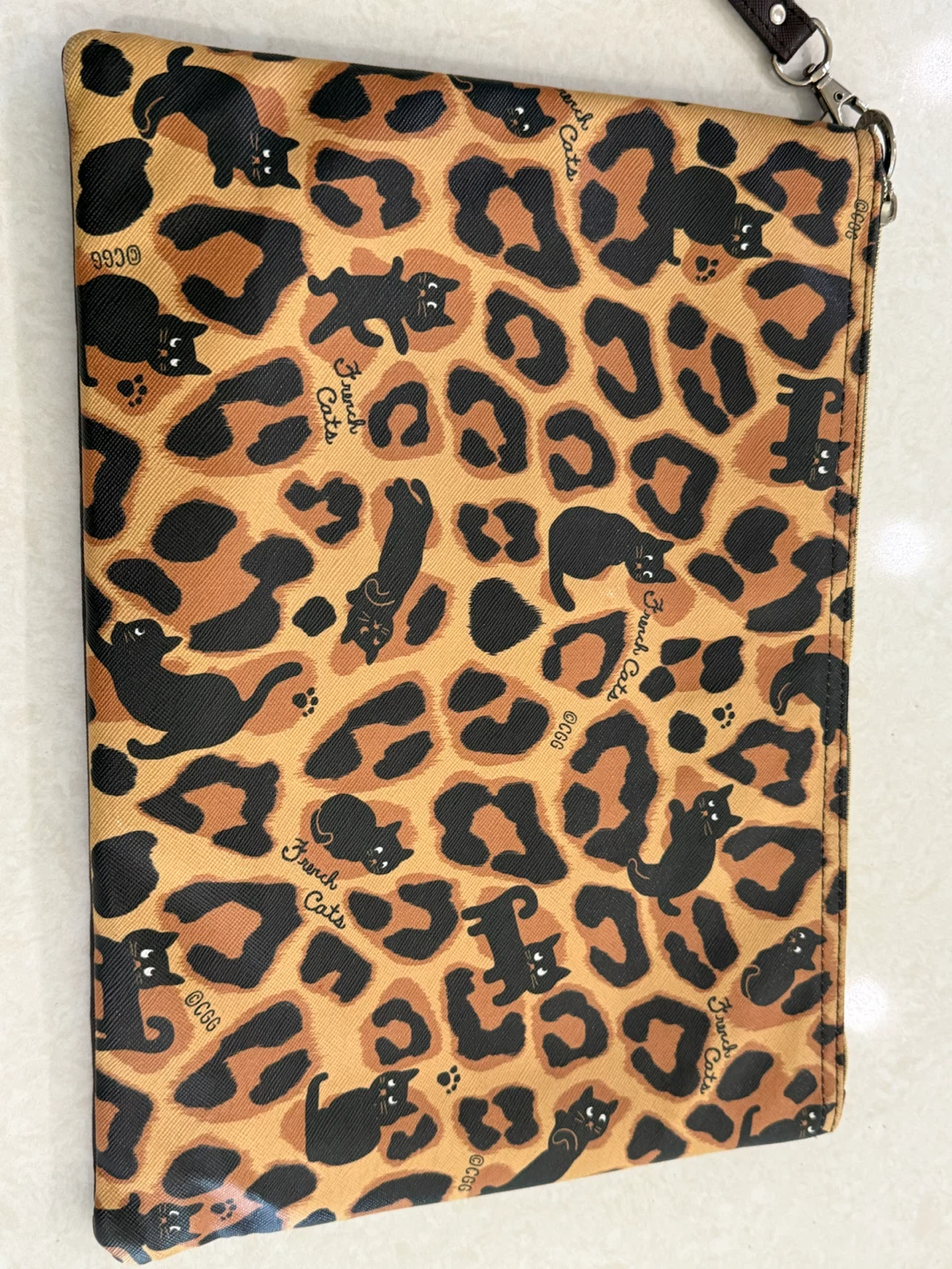 French Cats Pattern Wristlet Clutch - photo 3