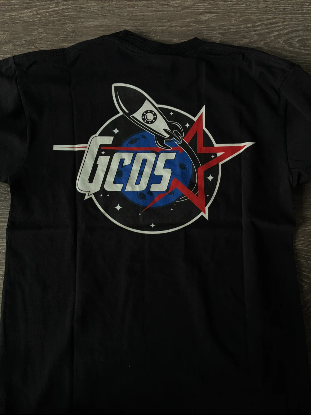 GCDS Black Rocket Graphic T-Shirt - photo 2