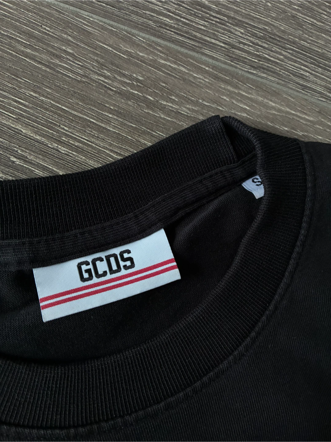 GCDS Black Rocket Graphic T-Shirt - photo 3