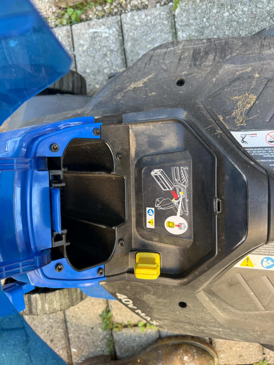 Kobalt 40V MAX Lawn Mower with Battery and Charger - photo 2