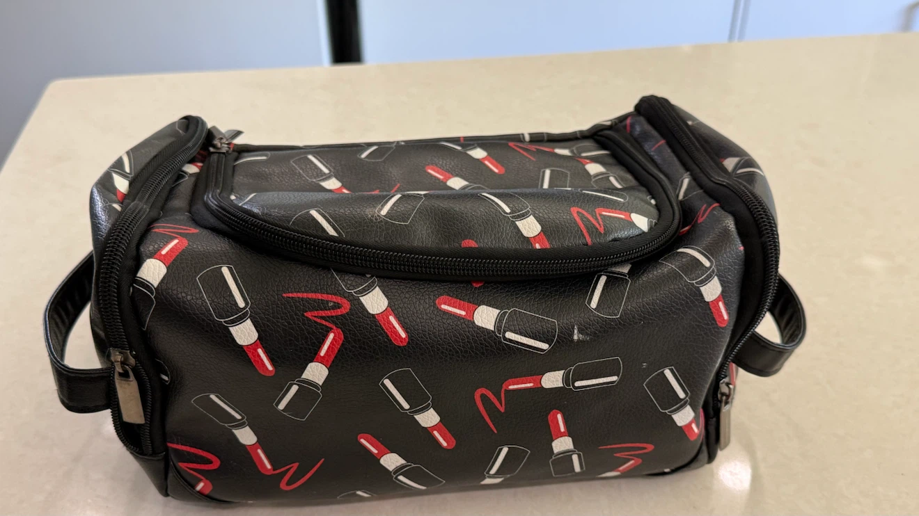 Black Lipstick Pattern Makeup Bag