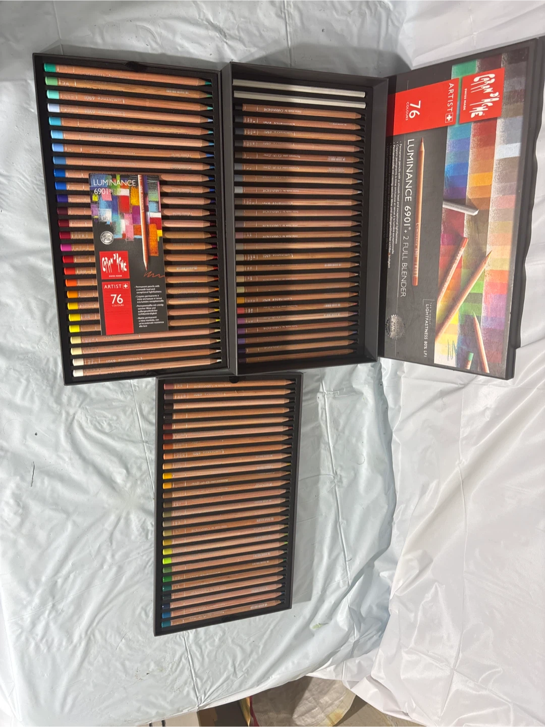 Caran d'Ache Luminance 6901 76 Colors Colored Pencils Set - photo 5