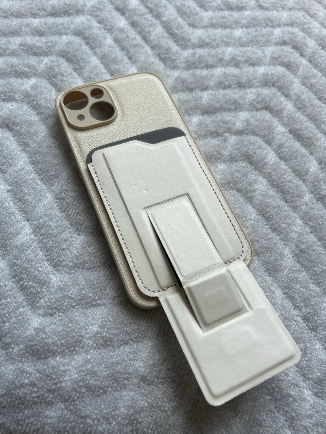 iPhone 13 Pro Case with Card Holder and Stand