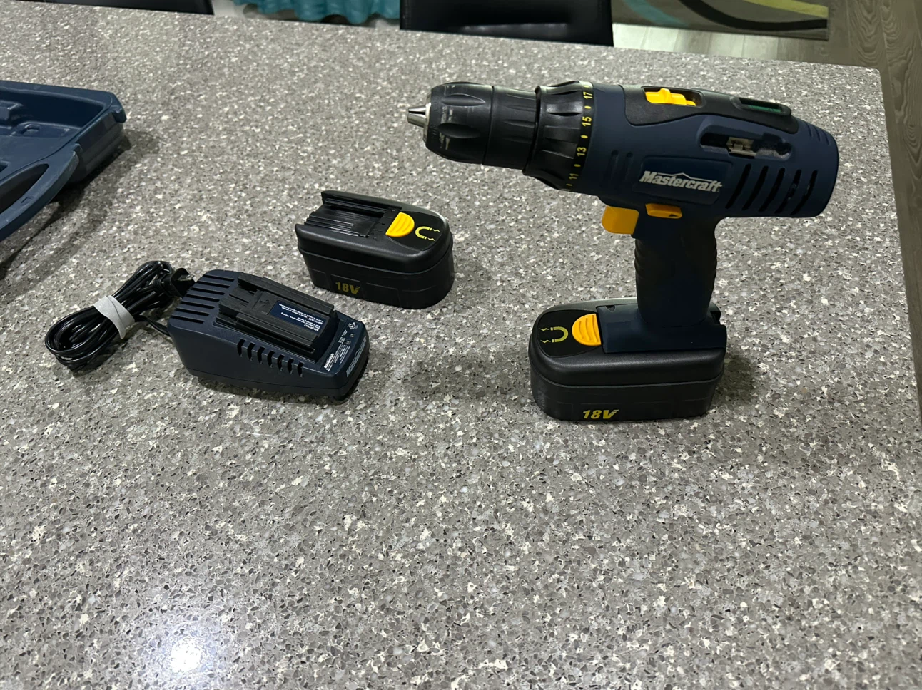 Mastercraft 18V Cordless Drill - photo 3