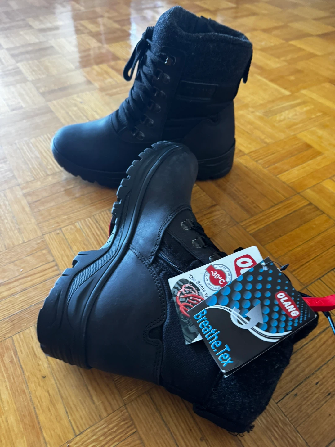BNIB Olang Nero Boots - Size 11