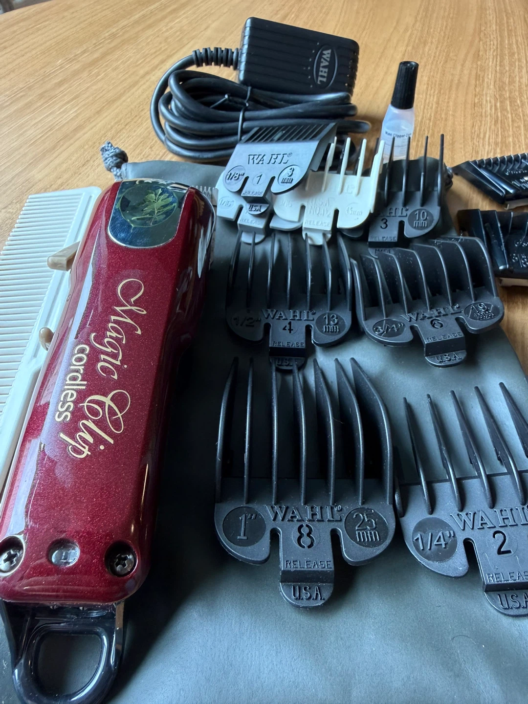 Wahl Magic Clip Cordless Hair Clippers - photo 2