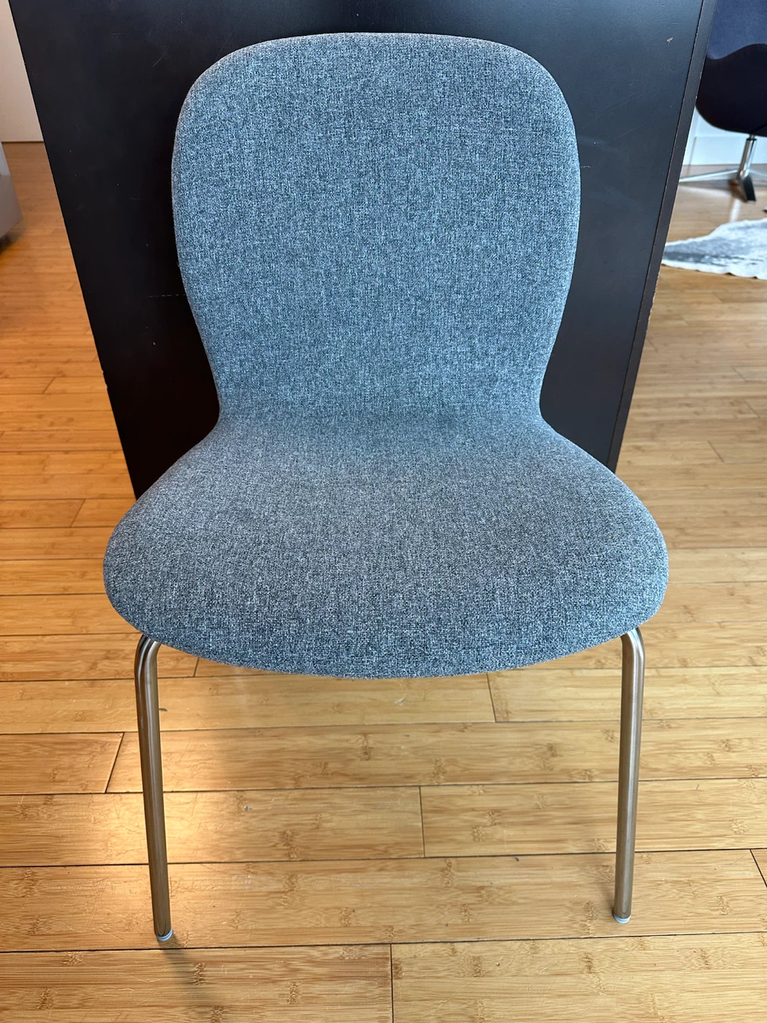 4 IKEA Karlpetter grey upholstered dining chairs - photo 2