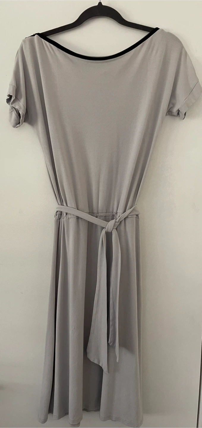 Grey dress