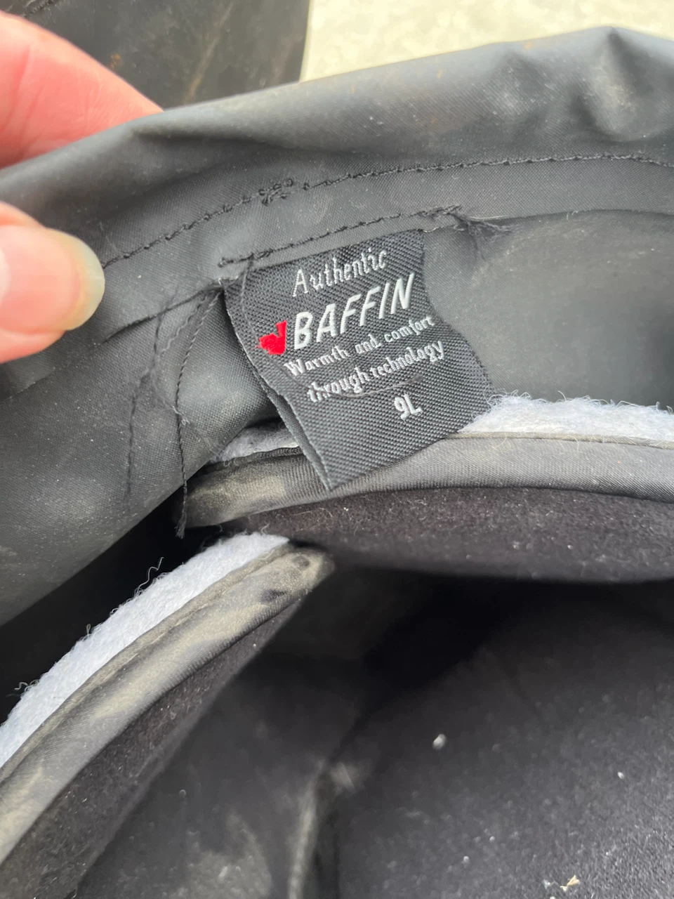 Baffin "Snowy Owl" Insulated Winter Boots Size 9L - photo 3