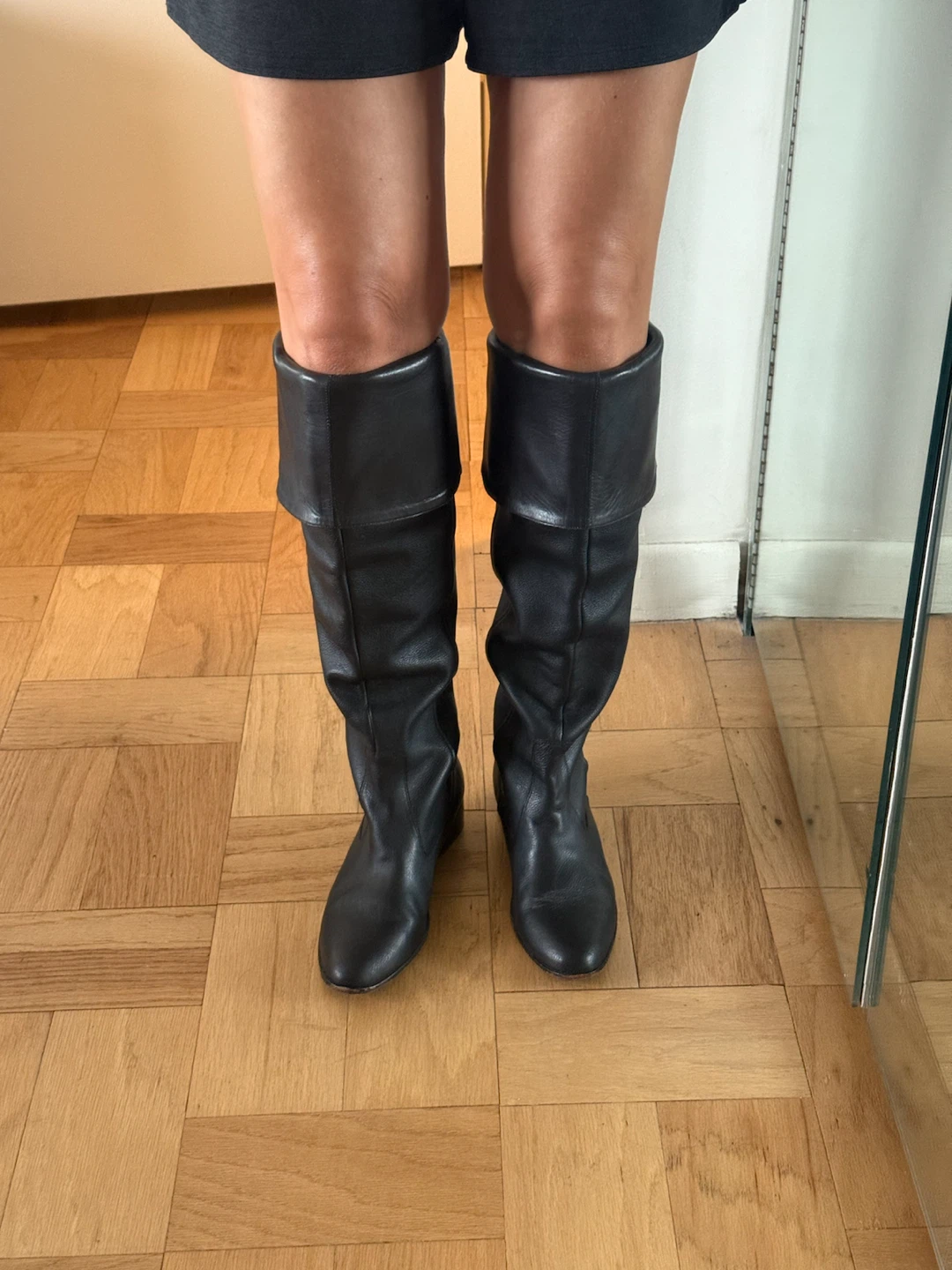 Anthropologie Black Leather Fold-Over Knee-High Boots - photo 3
