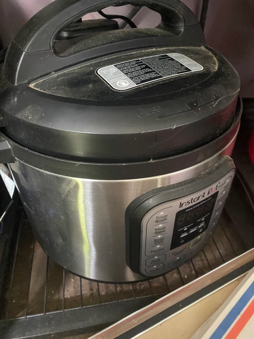 Instant Pot IP-DUO Pressure Cooker - photo 2