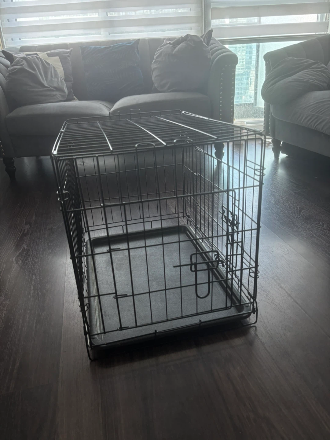 Black Metal Dog/Cat Crate with Tray