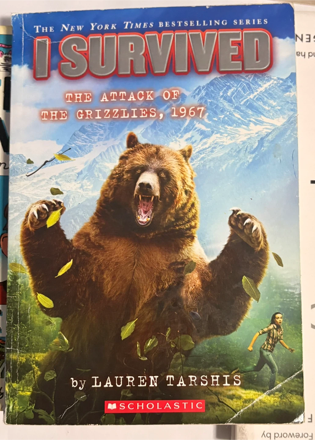 4 I Survived books by Lauren Tarshis - photo 4