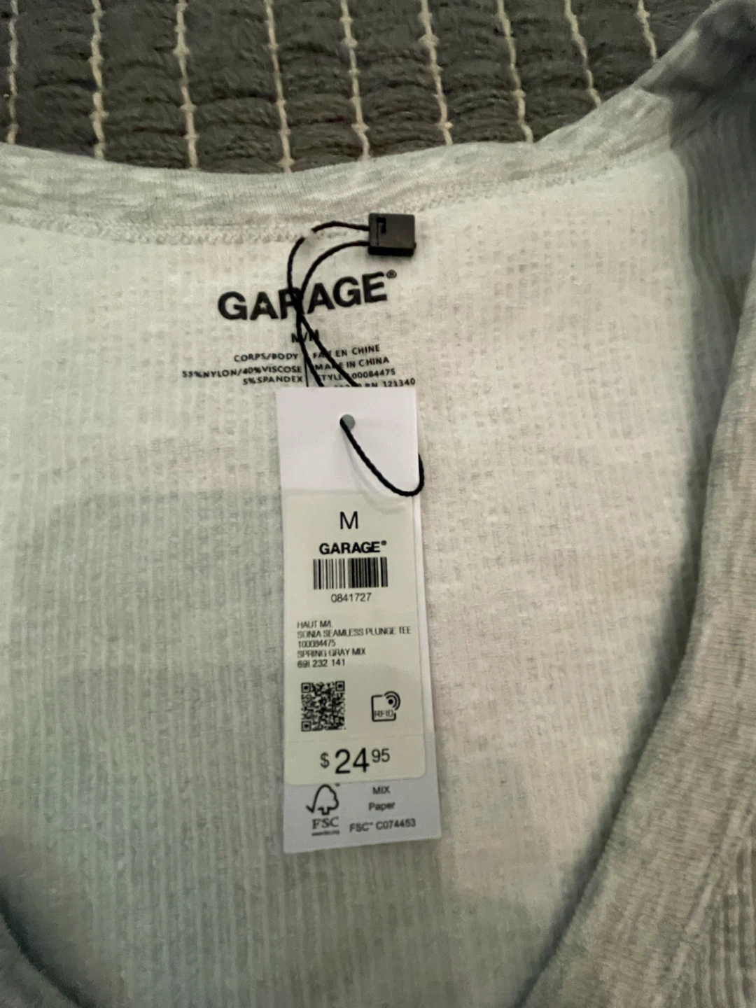 Garage Grey Ribbed Seamless Plunge Tee - photo 5