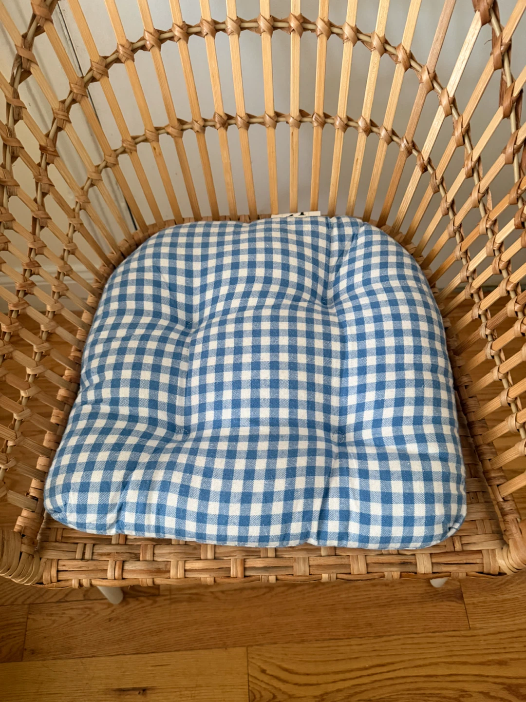 Wicker Chair - photo 2