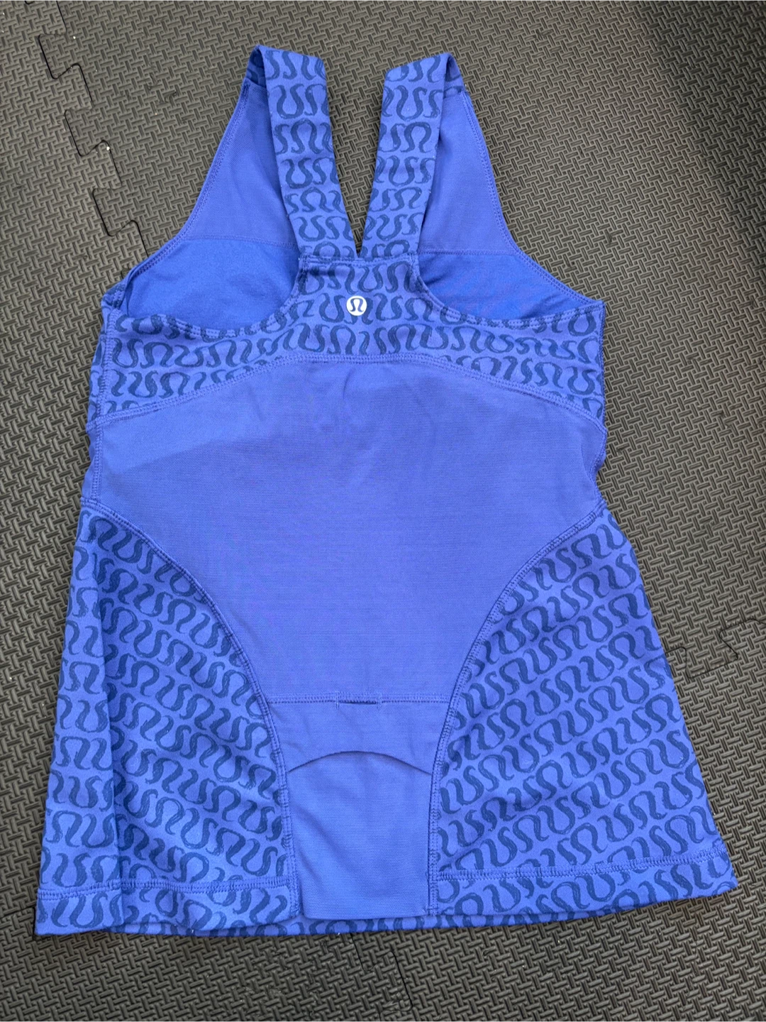 Lululemon Tank Top - photo 2