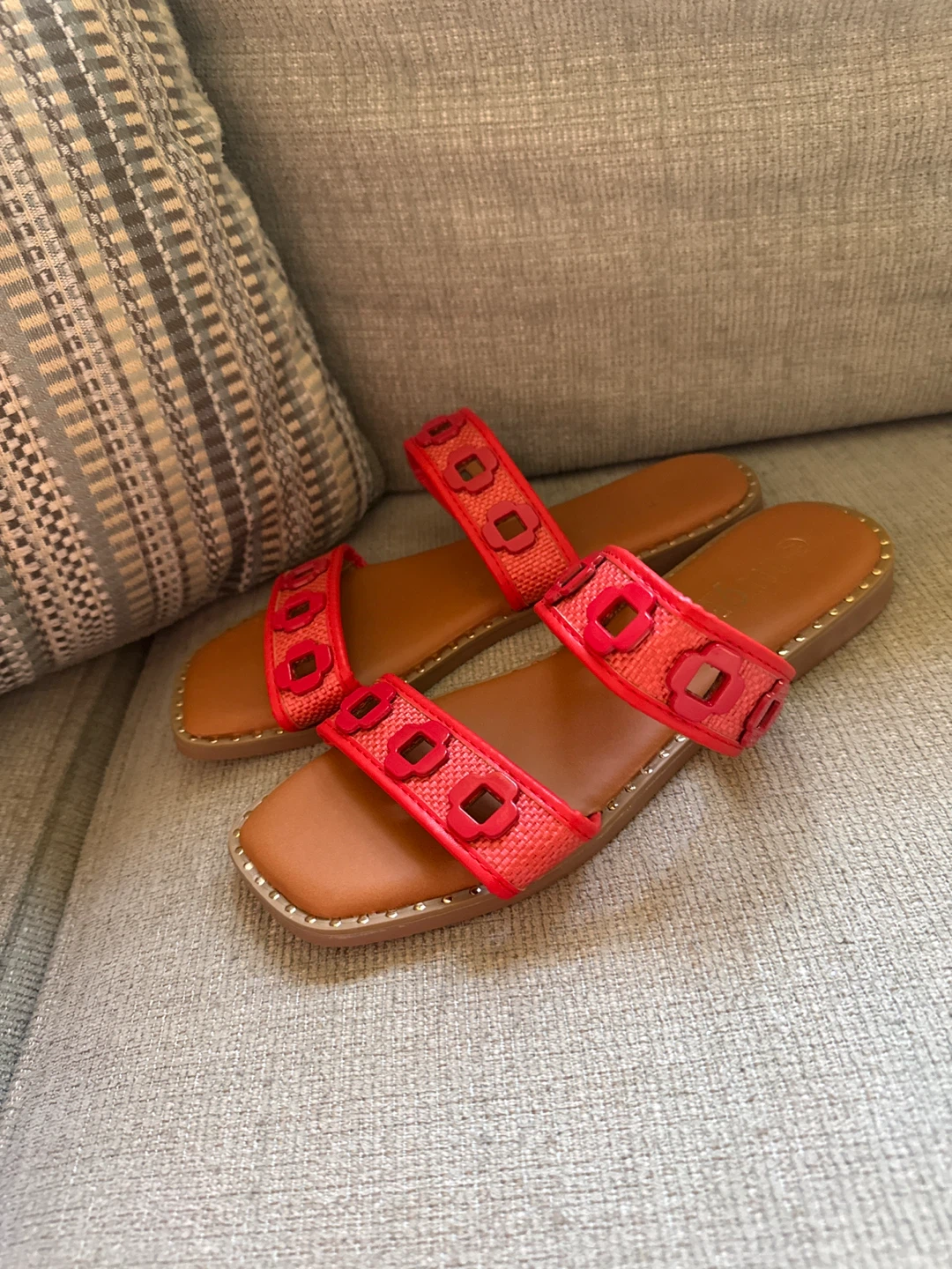 Rouge Red Slide Sandals Size 7 - photo 2