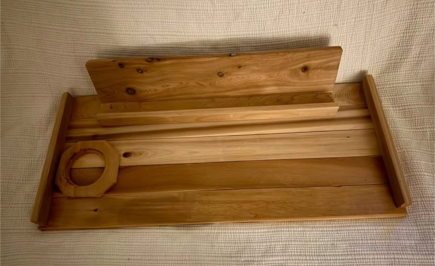 $50 - brand new natural cedar wood bathtub tray