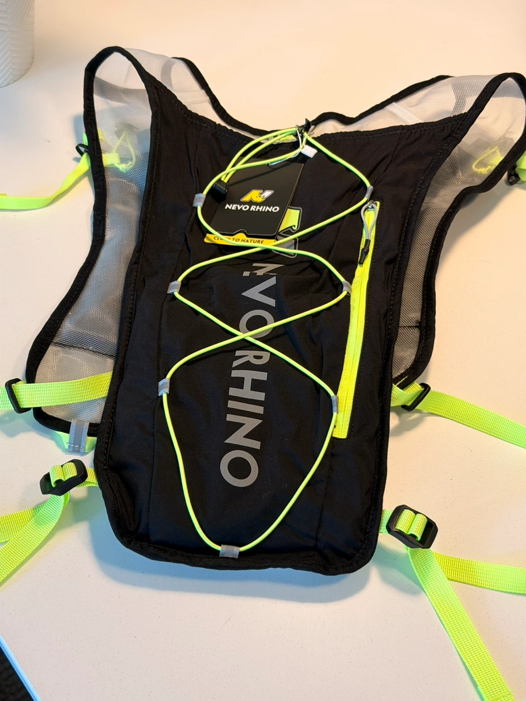 Nevo Rhino Hydration Vest