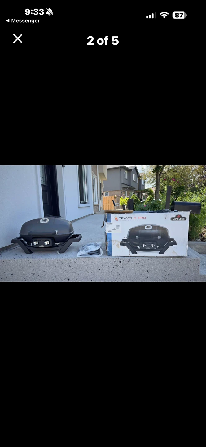 Napoleon Travel Pro Portable Propane Grill - photo 4