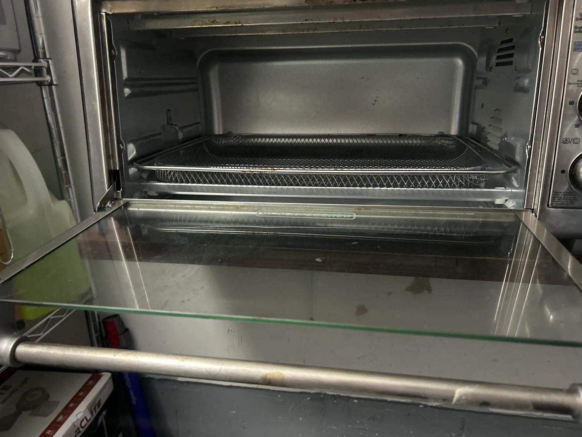 Black+Decker Air Fry Toaster Oven - photo 2