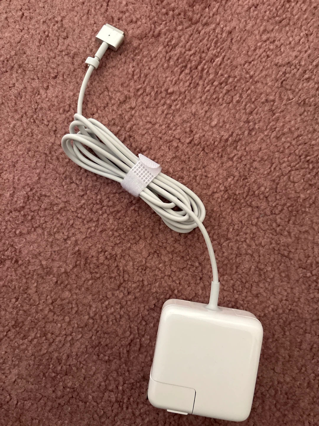 Replacement MacBook Air/Pro Charger - photo 2